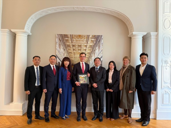 Đoàn công tác của Cục Phổ biến, giáo dục pháp luật và Trợ giúp pháp lý làm việc với Liên đoàn Luật sư Liên bang Đức về công tác trợ giúp pháp lý